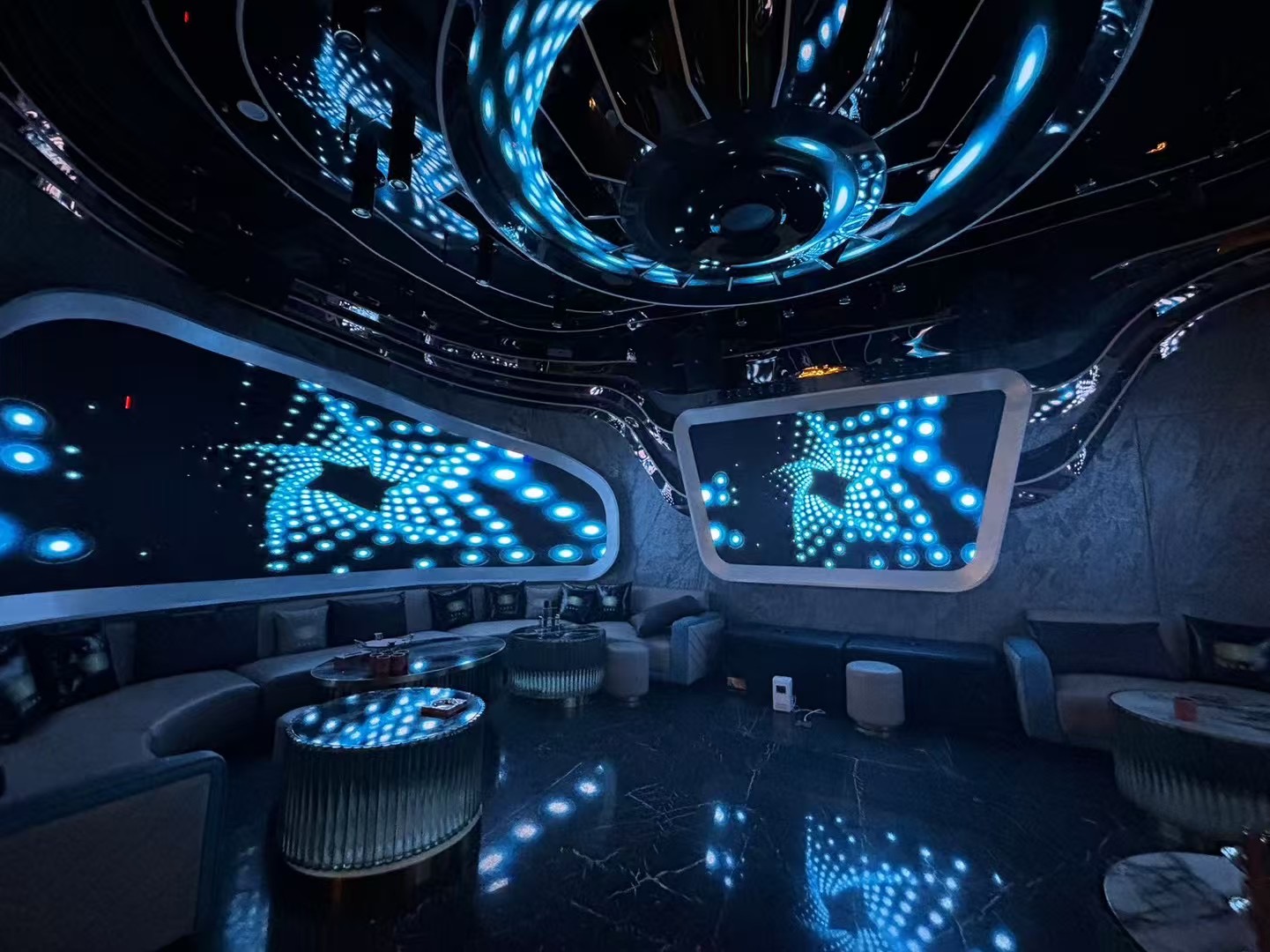 上海金尊国际KTV预定电话及场所、地址、消费价格情况怎么样？