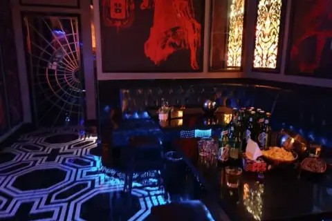 景德镇不站岗夜场ktv招聘给你丰厚的回报
