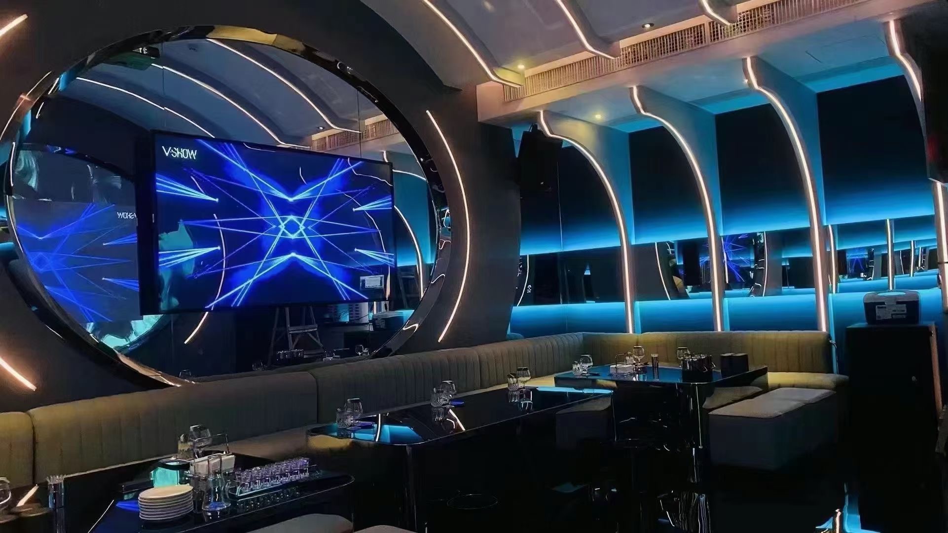 苏州吴中区商务KTV包厢预订及玩法介绍