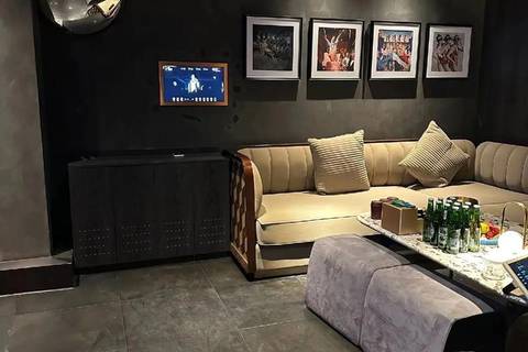 红河夜总会招聘演员/礼宾员,本地场所招聘信息,清晰呈现