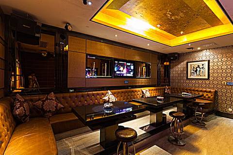 重庆夜总会招聘营销/模特,重庆高端夜场急招模特,开启璀璨星途