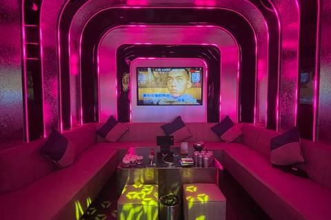 丽江夜场招聘模特促销员,提升职业新层次领略巅峰风景