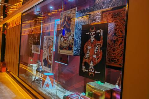 深圳夜场招聘,深圳KTV招聘信息,酒水促销模特加入超炫的团队