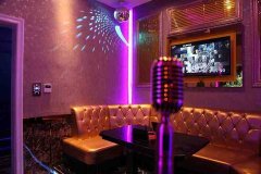 香港夜场招聘急招礼仪模特,生意火座无虚席哟