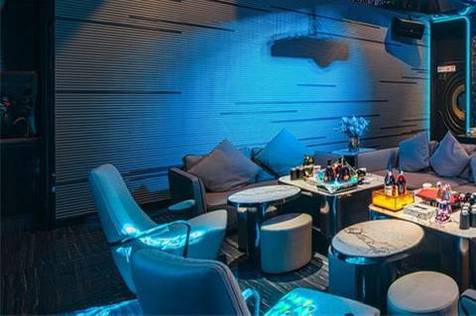 泉州KTV招聘礼仪,待遇优渥待联系一同奋进谋发展