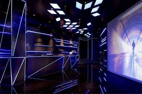 成都夜场招聘模特/促销员,不懈奋斗职场,攻克重重艰难关卡