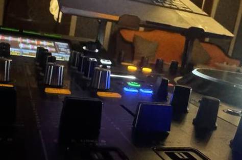 西宁夜总会招聘包房全满高端场直招快来看看