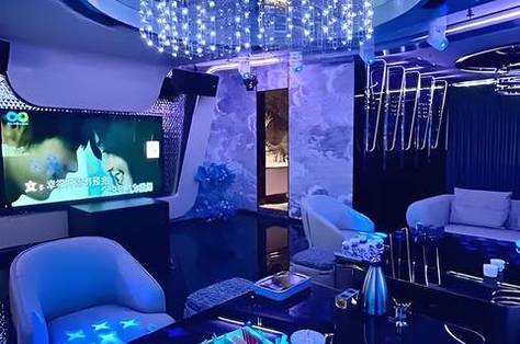 北京夜总会招聘,北京高端夜场,精英齐汇聚,共铸璀璨明天