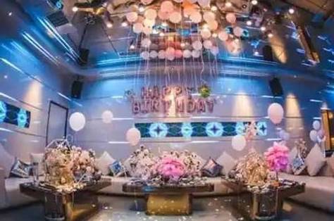 西安KTV招聘模特促销/酒水接待员,不穿工装无压高薪等你来