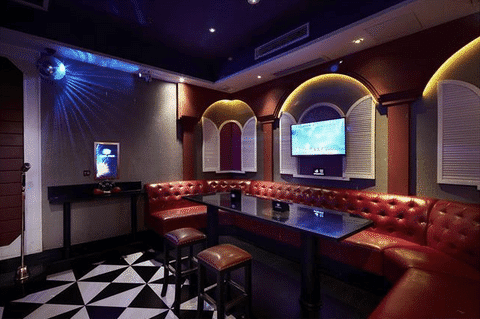 云浮高待夜总会招聘模特兼职/促销员,飞得更远,促销开启辉煌路