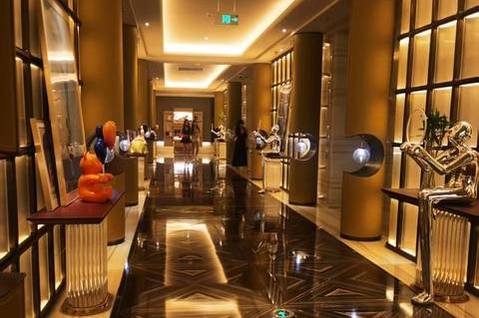 随州夜总会诚聘女模特,员工内部折扣,亲友也可享