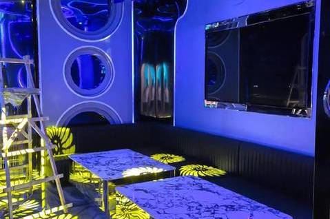 贵阳KTV招聘青春酒水促销DJ公主七店任选高薪诚聘中