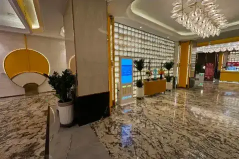 定西好上班的KTV招聘礼仪/模特,青春绽光芒,夜店等你创辉煌