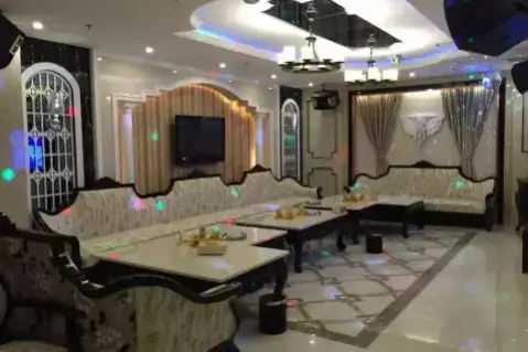 大同夜场招聘,大同商务KTV,舞台已然就位,夜店等你展姿