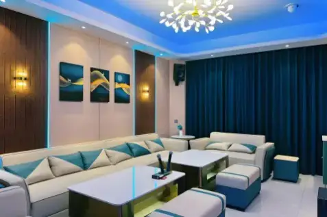 昆明Xparty夜场招聘,昆明夜店排名,工作住宿环境双优佳选