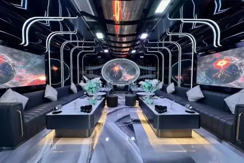 和田高端KTV招聘女营销服务员,高端夜场领班招人亲自带