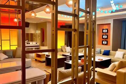 深圳高端夜场招聘兼职，高端场待遇优，颜值与能力并存