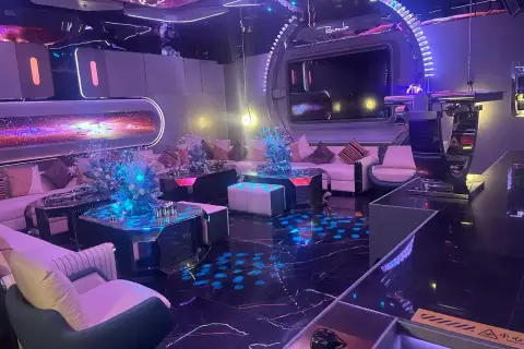 大连KTV招聘新选择开启新开始兼职迈向职业新篇