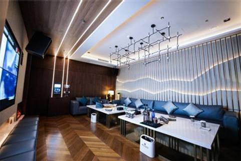 昆明夜总会服务员招聘,精彩人生凭努力,拼搏成就