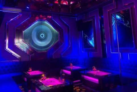 玉林KTV招聘生意红火两班三房候你