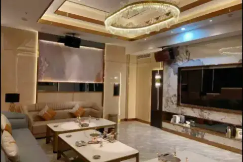 包头有名气的KTV招聘模特促销员,免费住宿公司楼上酒店便捷